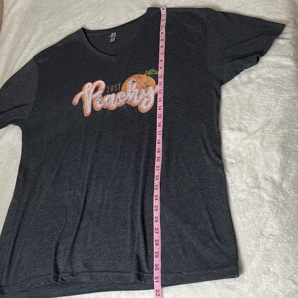 Just Peachy Tee - Picture 6 of 14